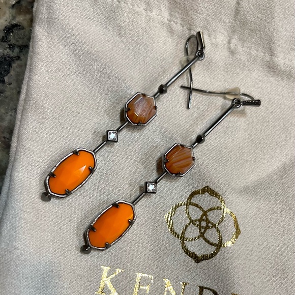 Kendra Scott Color Bar Custom Mary Gene Earrings - Gunmetal + Orange - Picture 3 of 3